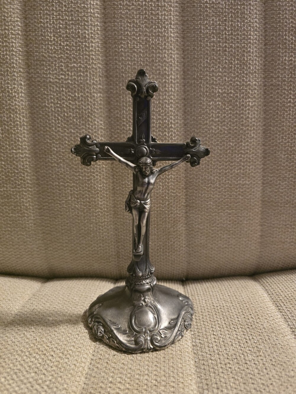 Antique Jenning Brothers 142 Crucifix Silver Plates Altar Jesus Christianity